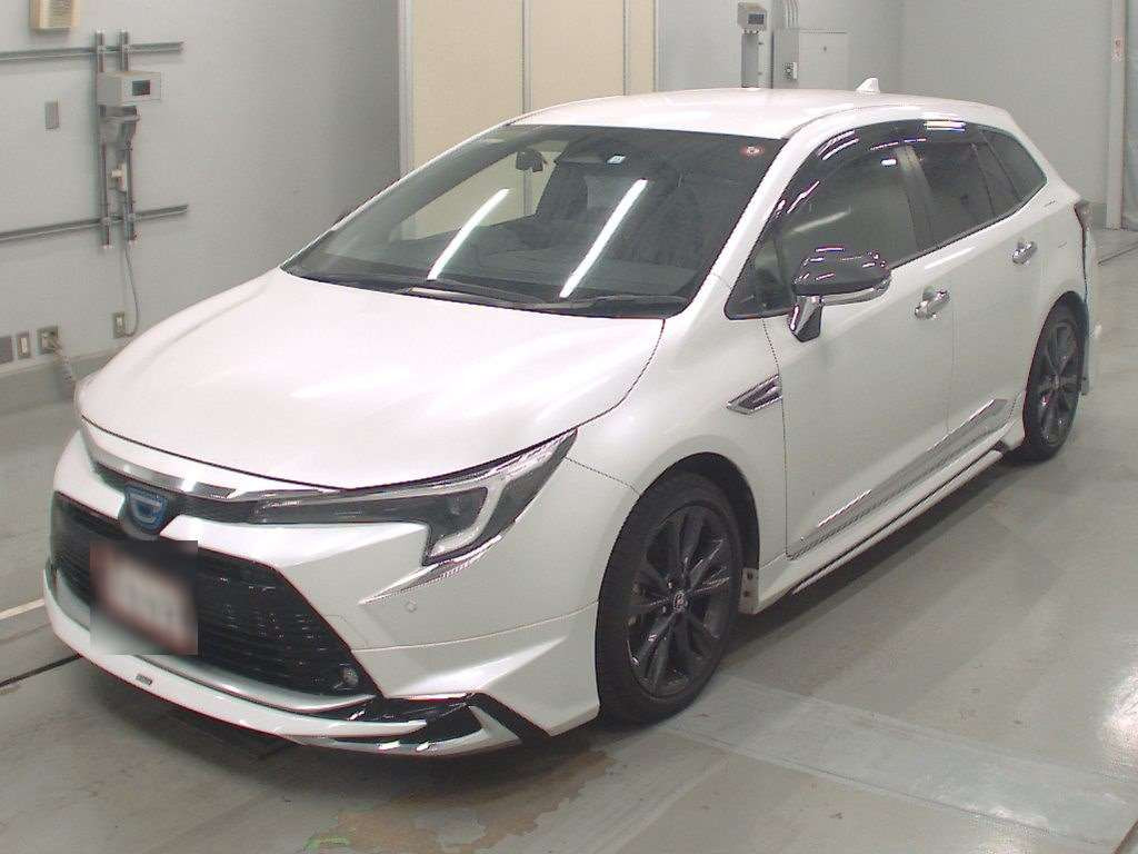 2022 Toyota Corolla Touring Wagon ZWE219W[0]