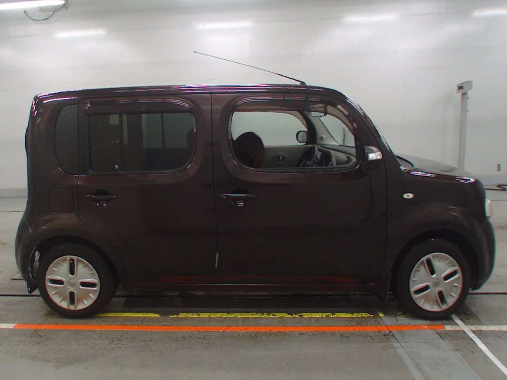 2009 Nissan Cube Z12[2]