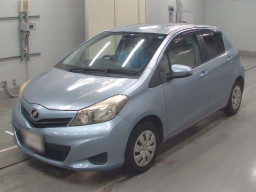 2011 Toyota Vitz