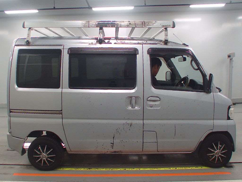 2013 Nissan NV100 Clipper U71V[2]