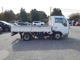 2011 Isuzu Elf Truck