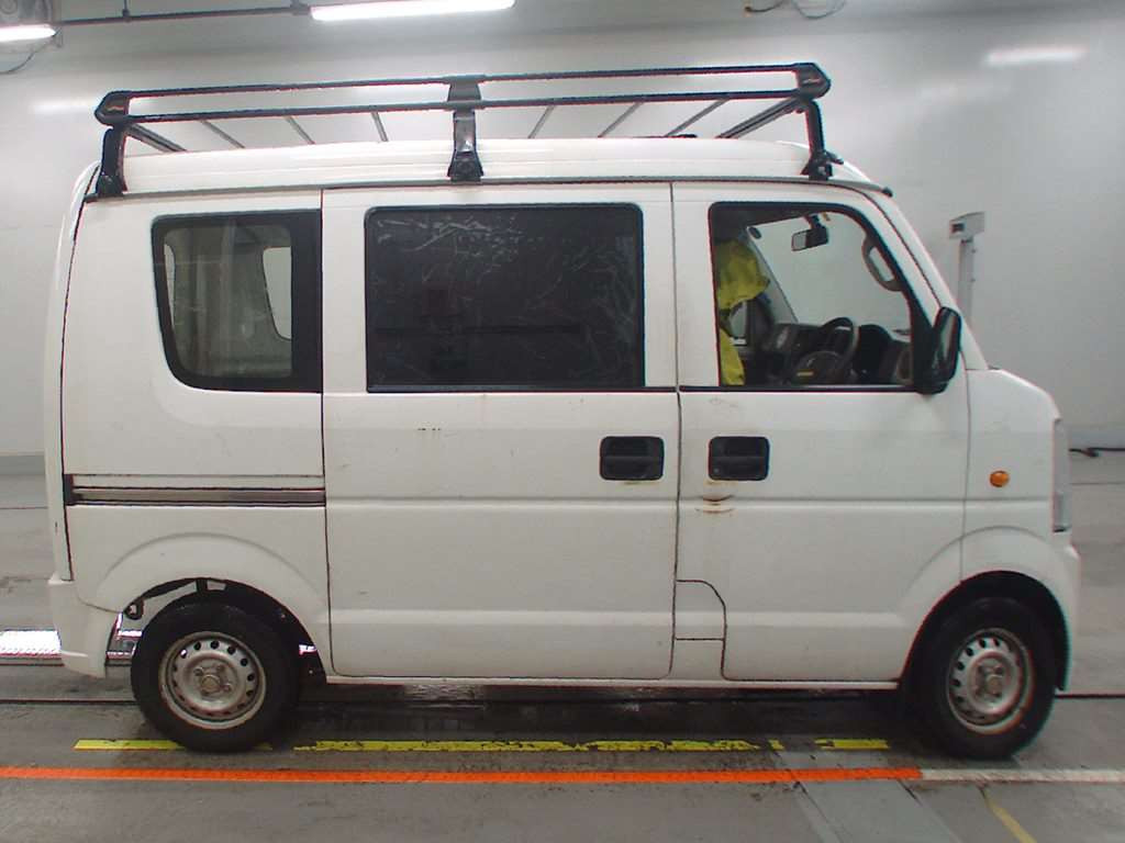 2014 Suzuki Every DA64V[2]