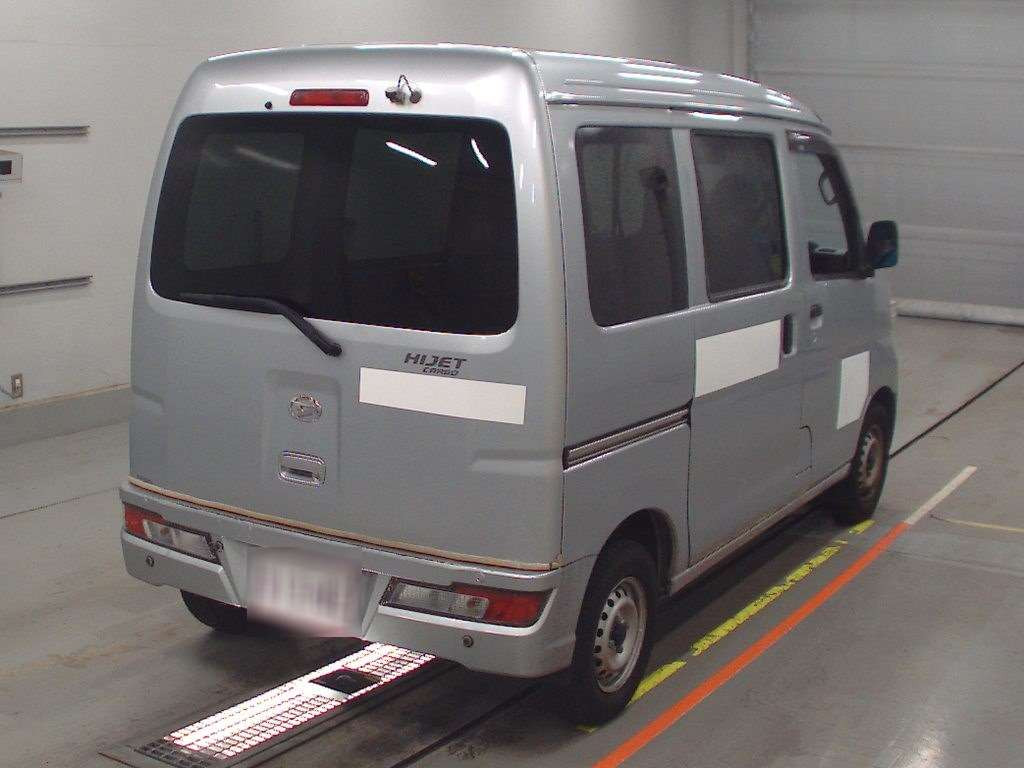 2018 Daihatsu Hijet Cargo S321V[1]