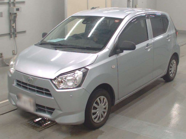 2018 Daihatsu Mira es