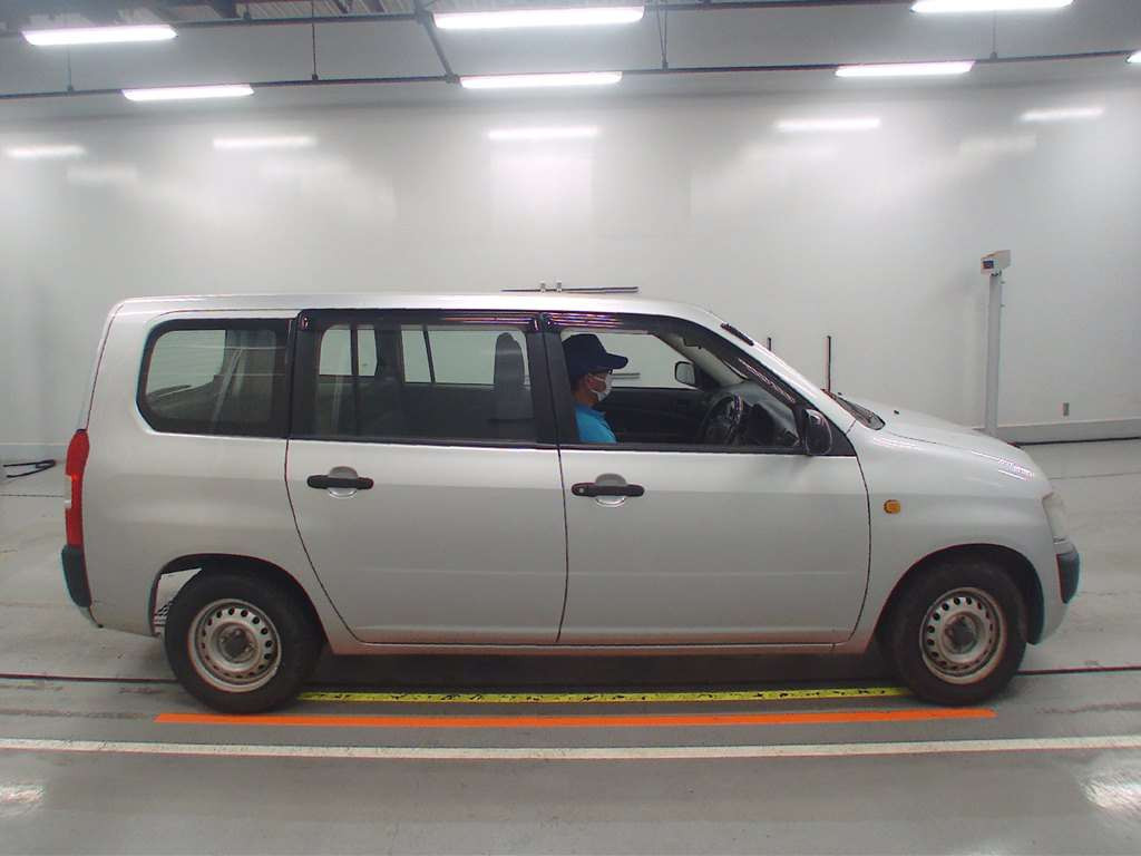 2007 Toyota Probox Van NCP50V[2]