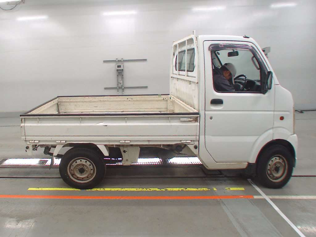 2004 Suzuki Carry Truck DA63T[2]