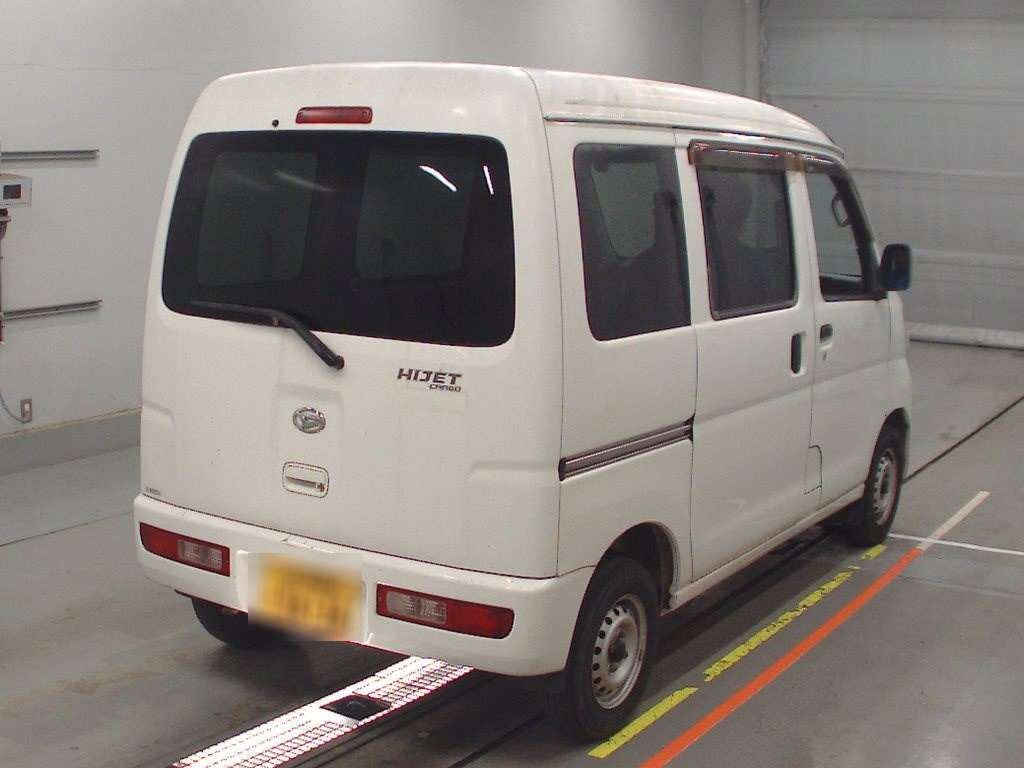 2013 Daihatsu Hijet Cargo S331V[1]