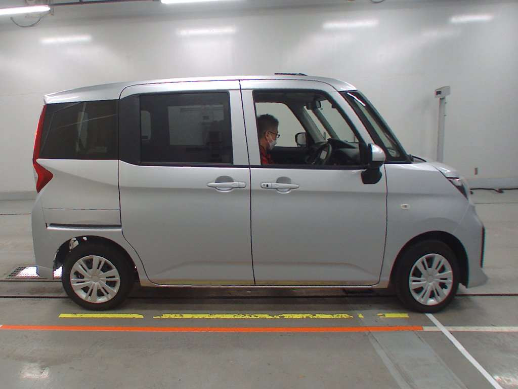 2022 Daihatsu Thor M910S[2]