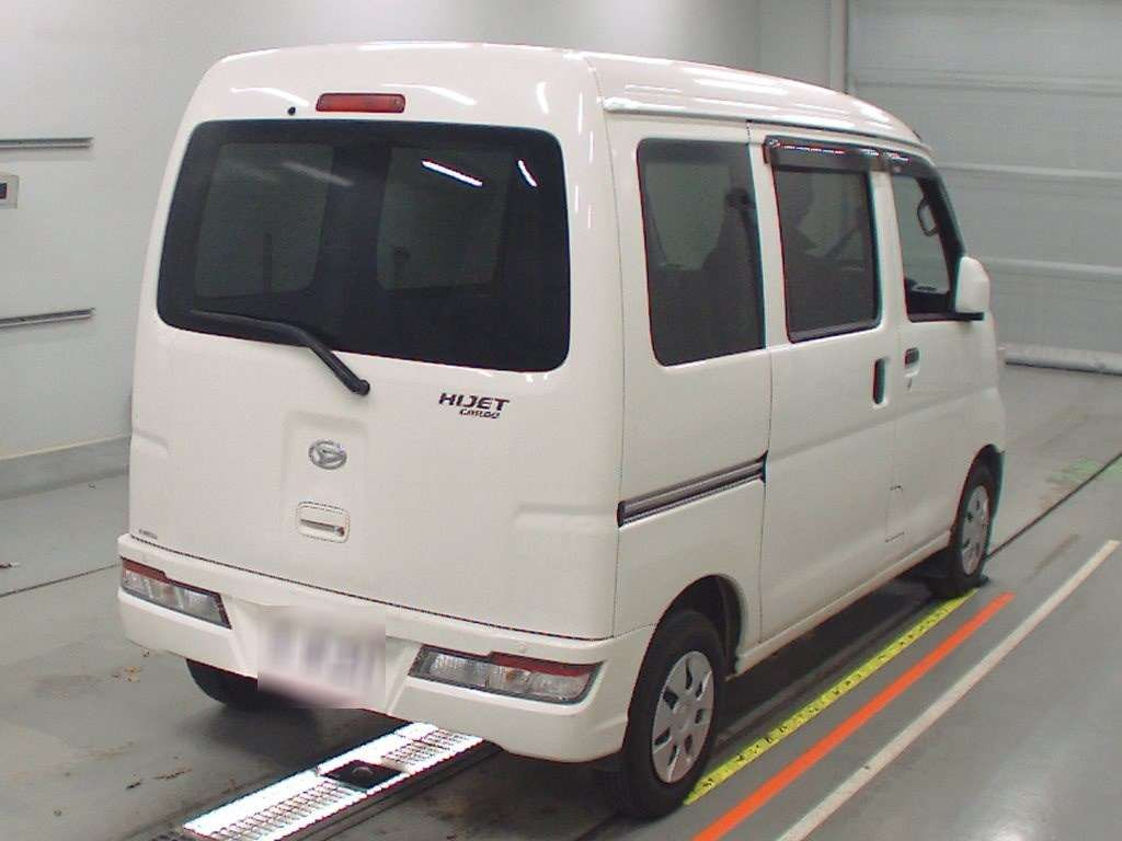 2020 Daihatsu Hijet Cargo S331V[1]