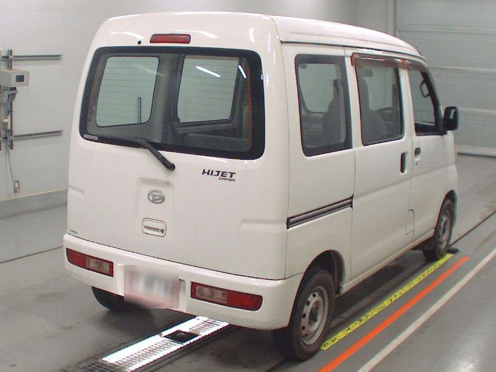 2012 Daihatsu Hijet Cargo S331V[1]