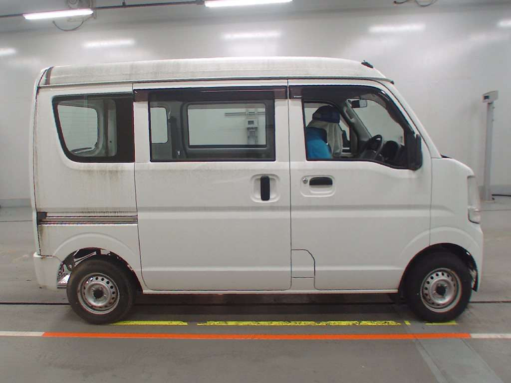 2016 Suzuki Every DA17V[2]