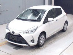 2020 Toyota Vitz