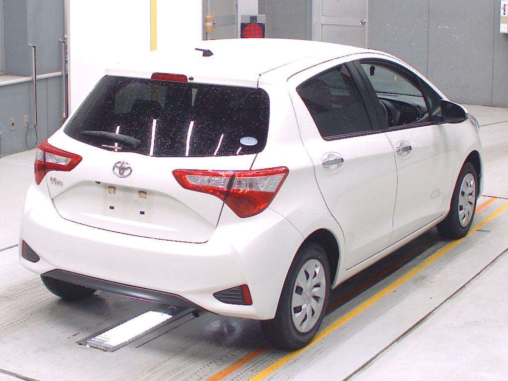 2020 Toyota Vitz KSP130[1]