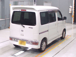 2010 Daihatsu Atrai Wagon