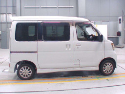 2010 Daihatsu Atrai Wagon