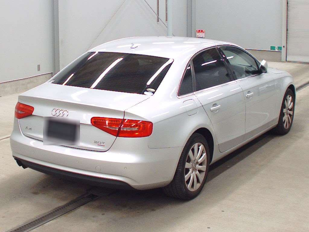 2012 Audi A4 8KCDNF[1]