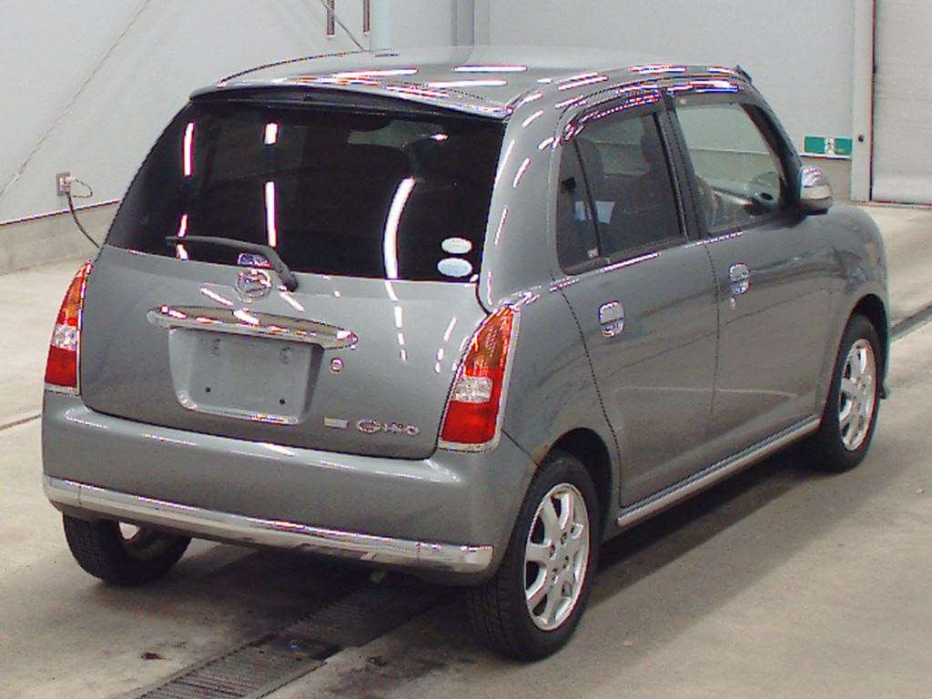 2007 Daihatsu Miragino L650S[1]