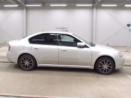 2004 Subaru Legacy B4