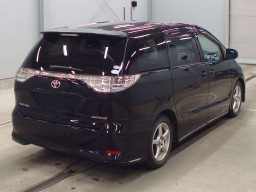 2011 Toyota Estima