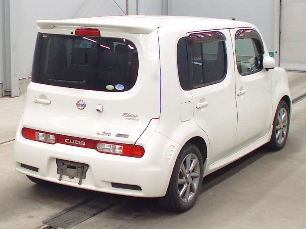 2010 Nissan Cube NZ12[1]