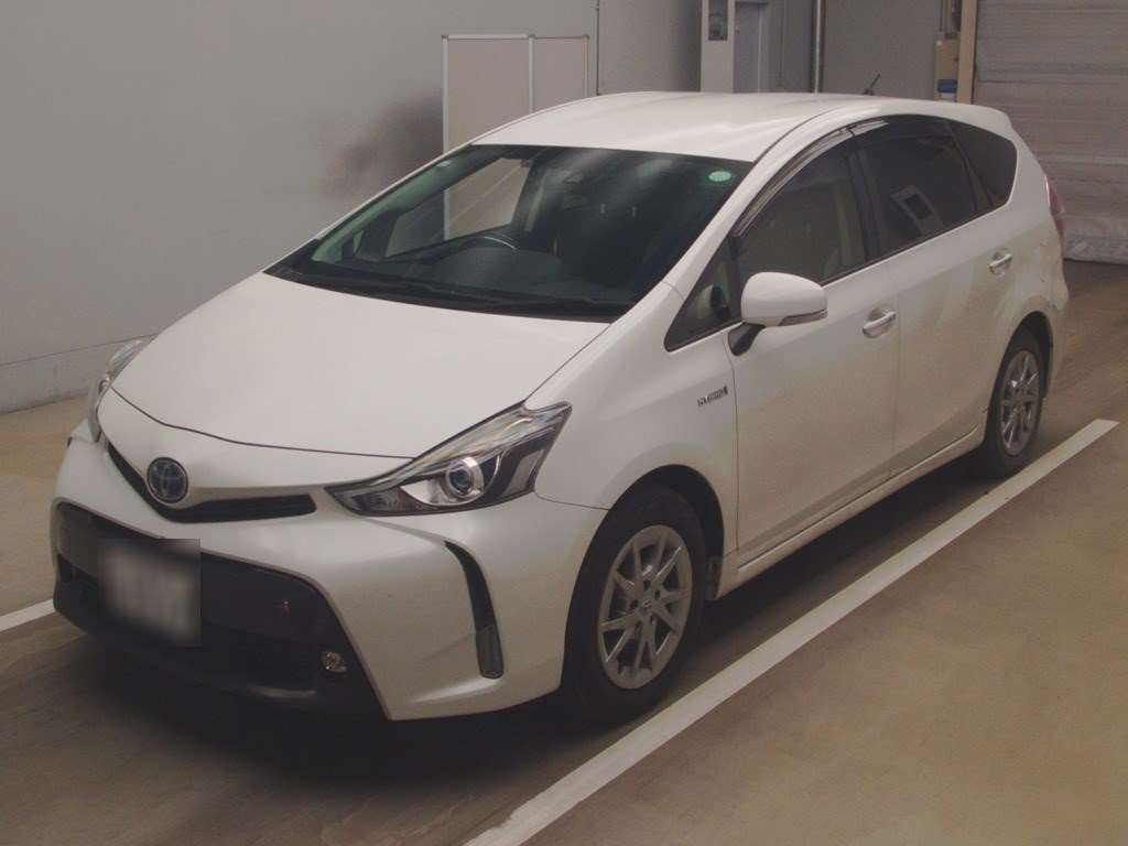 2017 Toyota Prius alpha ZVW40W[0]