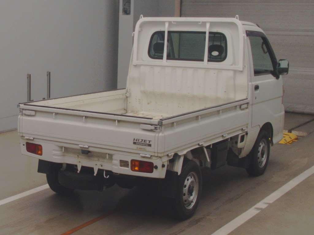 2011 Daihatsu Hijet Truck S201P[1]