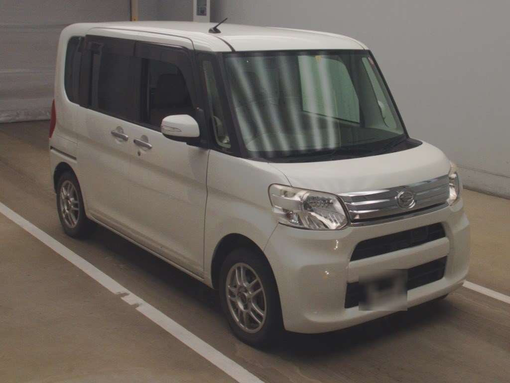 2013 Daihatsu Tanto LA600S[2]