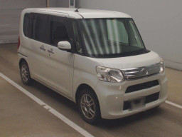 2013 Daihatsu Tanto