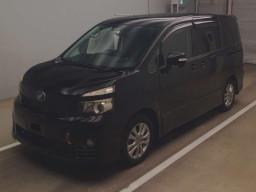 2010 Toyota Voxy