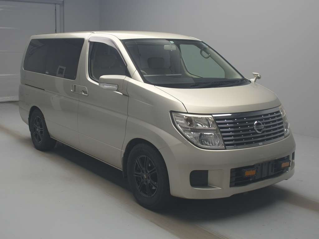 2007 Nissan Elgrand MNE51[2]