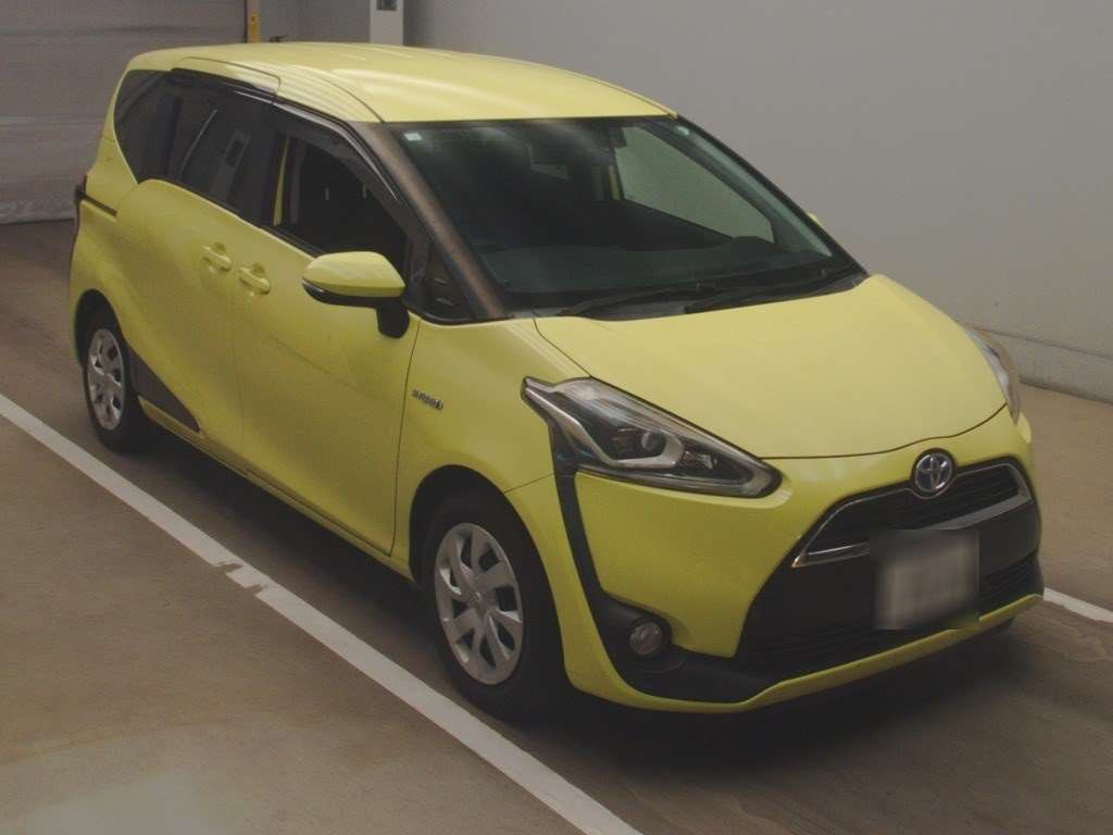 2016 Toyota Sienta NHP170G[2]