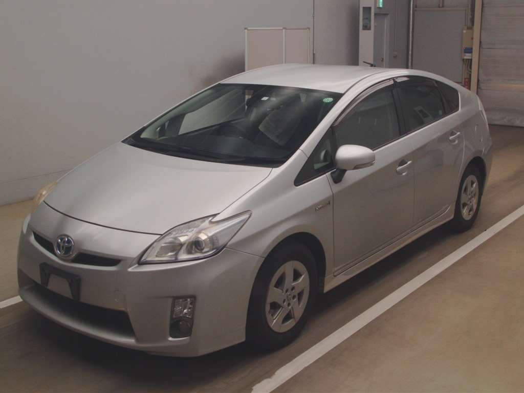 2010 Toyota Prius ZVW30[0]