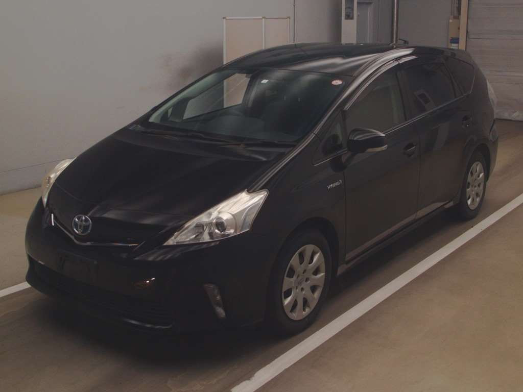 2012 Toyota Prius alpha ZVW41W[0]