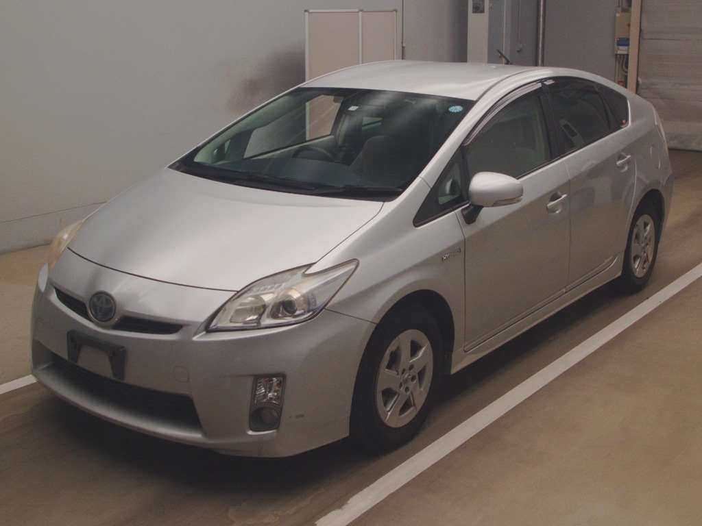 2010 Toyota Prius ZVW30[0]