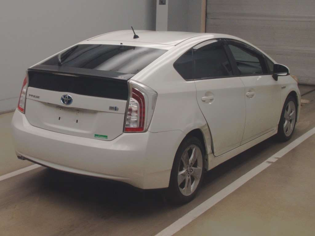 2012 Toyota Prius ZVW30[1]