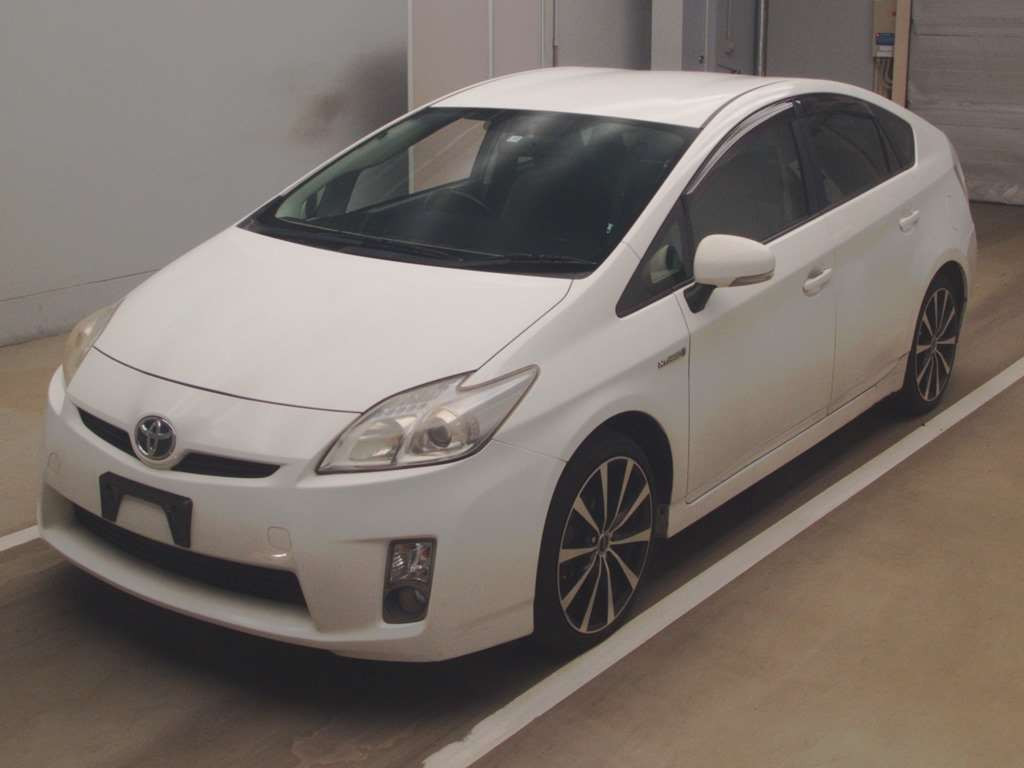 2010 Toyota Prius ZVW30[0]