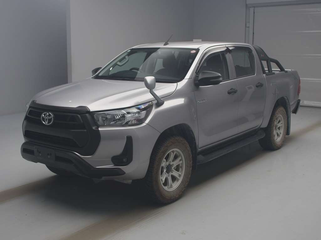 2021 Toyota Hilux GUN125[0]