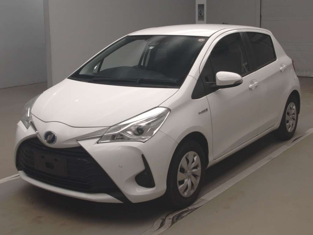 2019 Toyota Vitz NHP130[0]