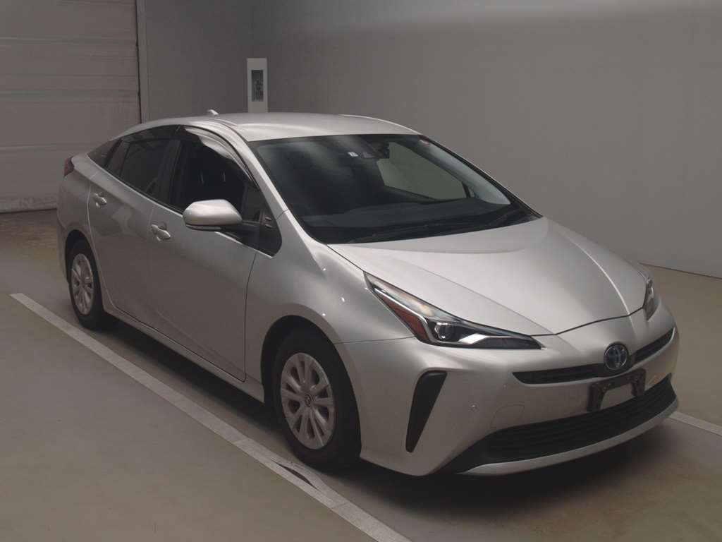 2021 Toyota Prius ZVW51[2]