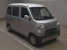 2018 Toyota Pixis Van