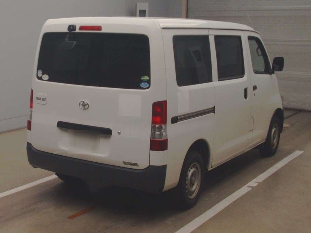 2016 Toyota Townace Van S402M[1]