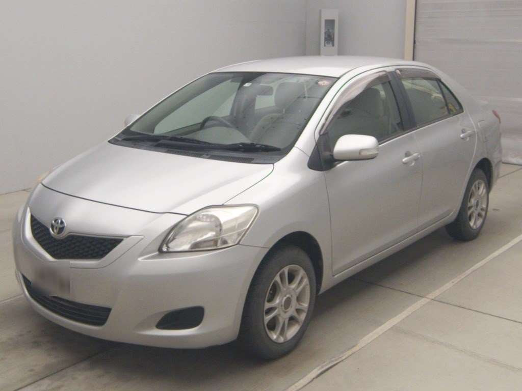 2011 Toyota Belta SCP92[0]