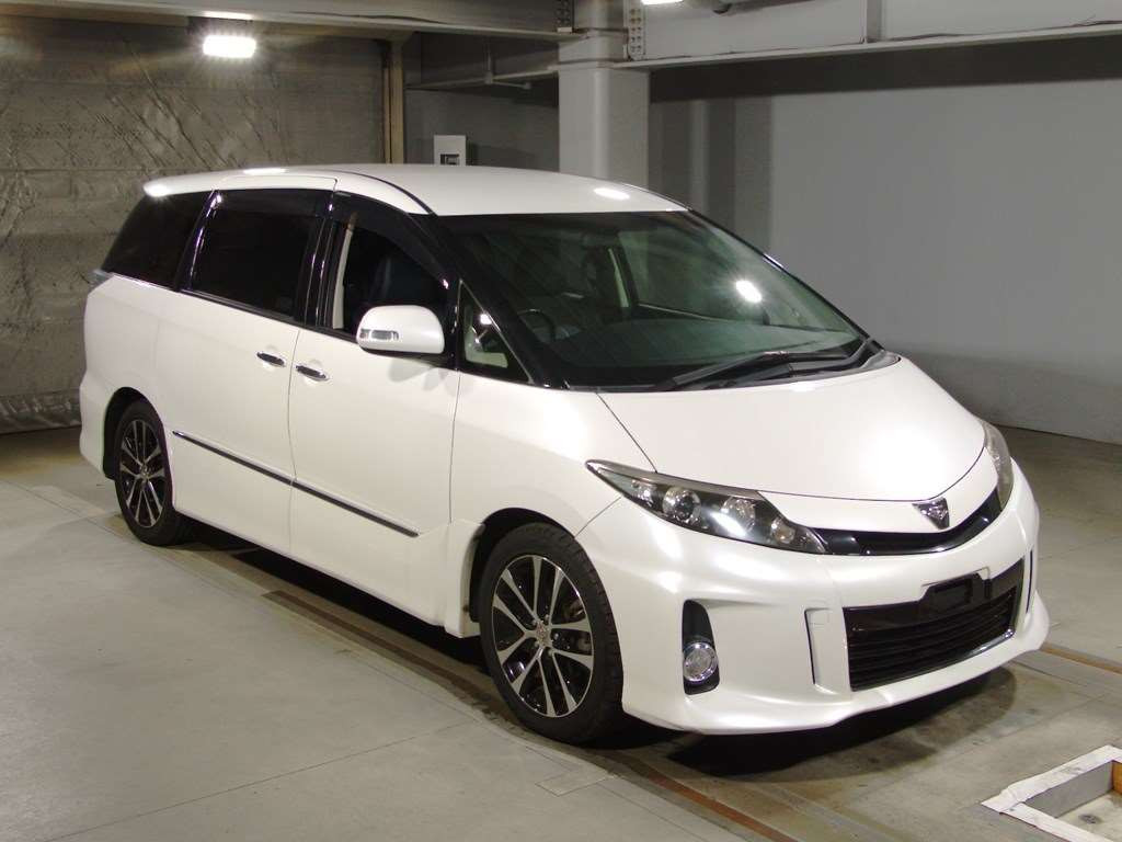 2015 Toyota Estima ACR50W[2]