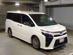 2021 Toyota Voxy