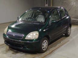 2001 Toyota Vitz