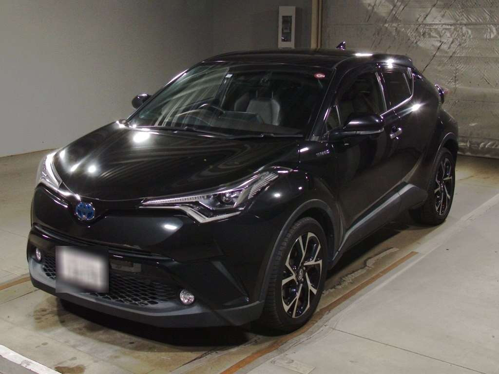 2018 Toyota C-HR ZYX10[0]