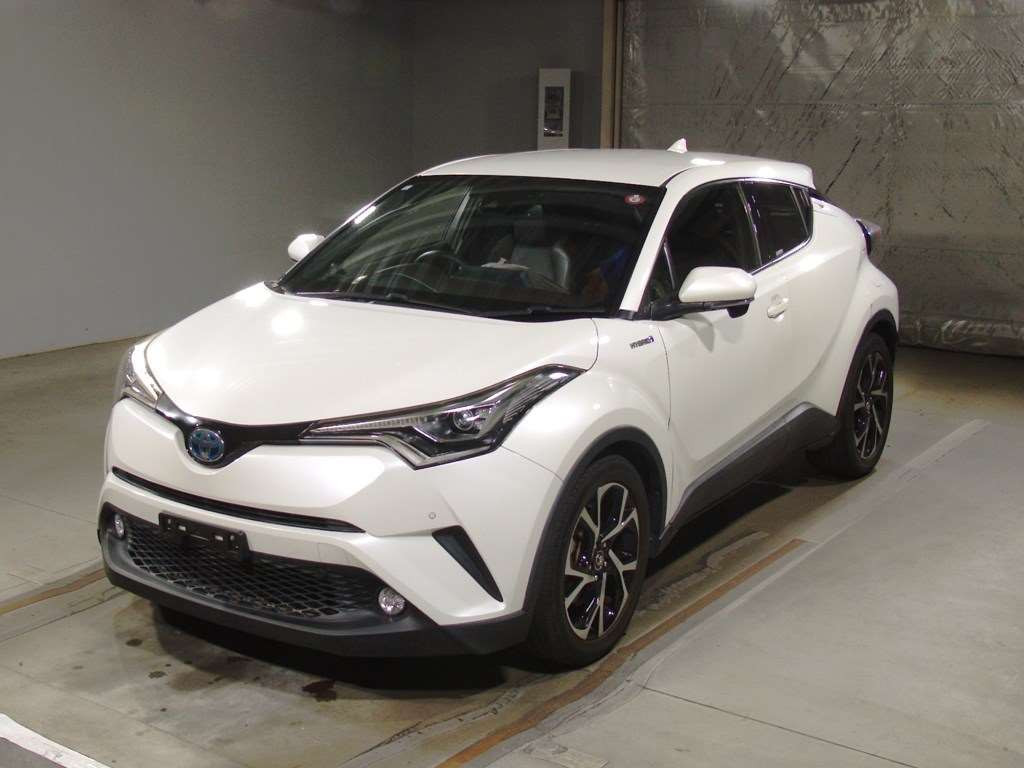 2017 Toyota C-HR ZYX10[0]