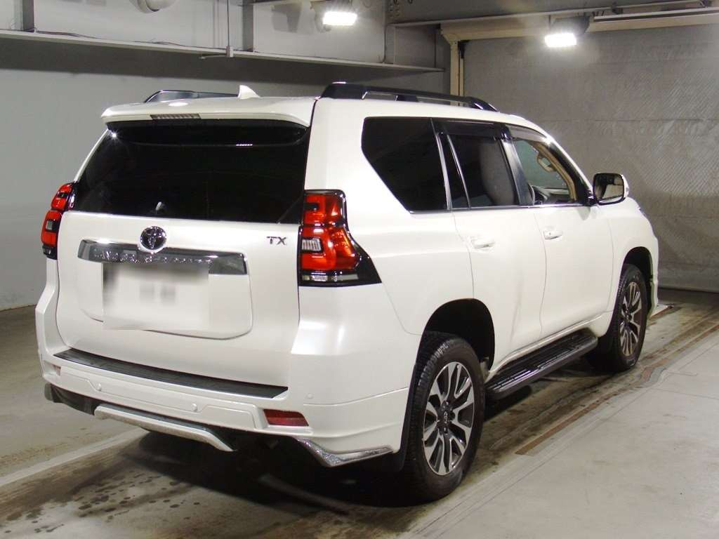 2023 Toyota Land Cruiser Prado GDJ150W[1]