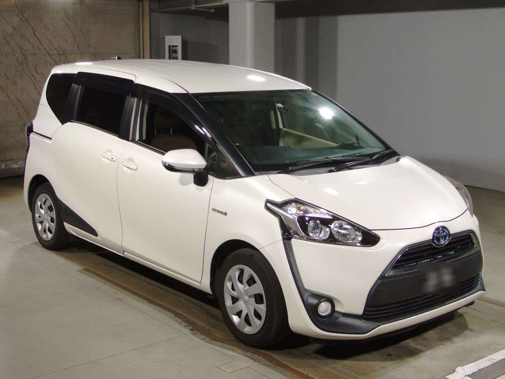 2016 Toyota Sienta NHP170G[2]