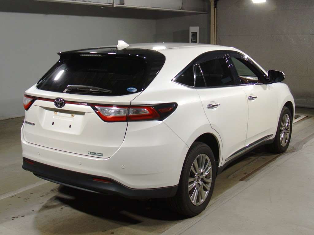 2017 Toyota Harrier ZSU60W[1]